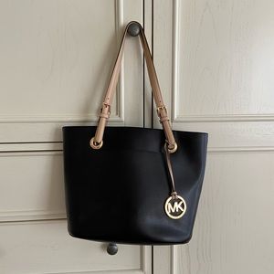 Michael Kors leather bag